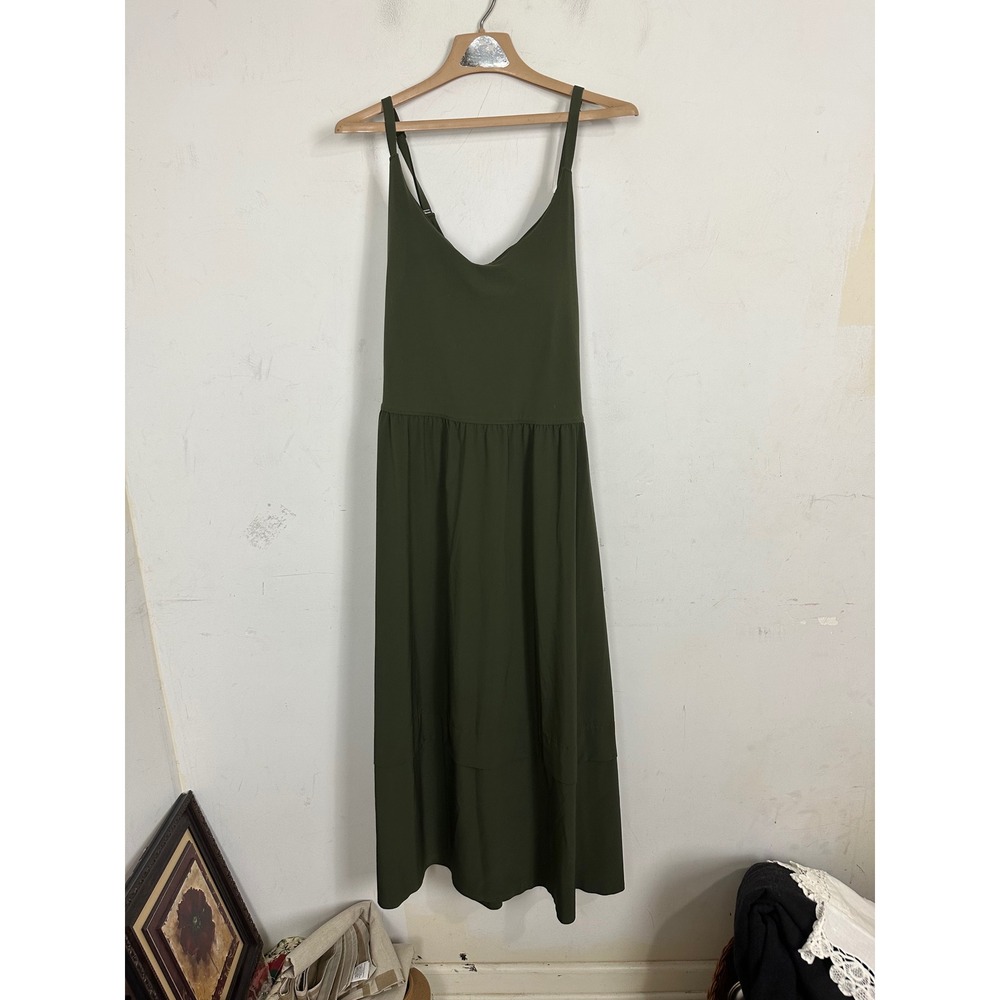 Athleta Women 2X Olive Green Midi Dress Adjustable Strap Built-in Bra Pockets